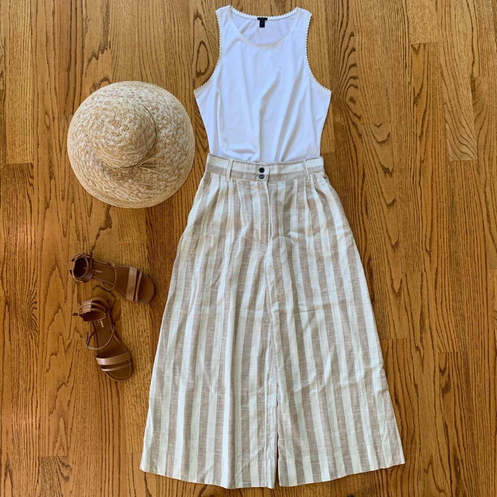 NWT H&M linen blend ankle-length wide leg pants.